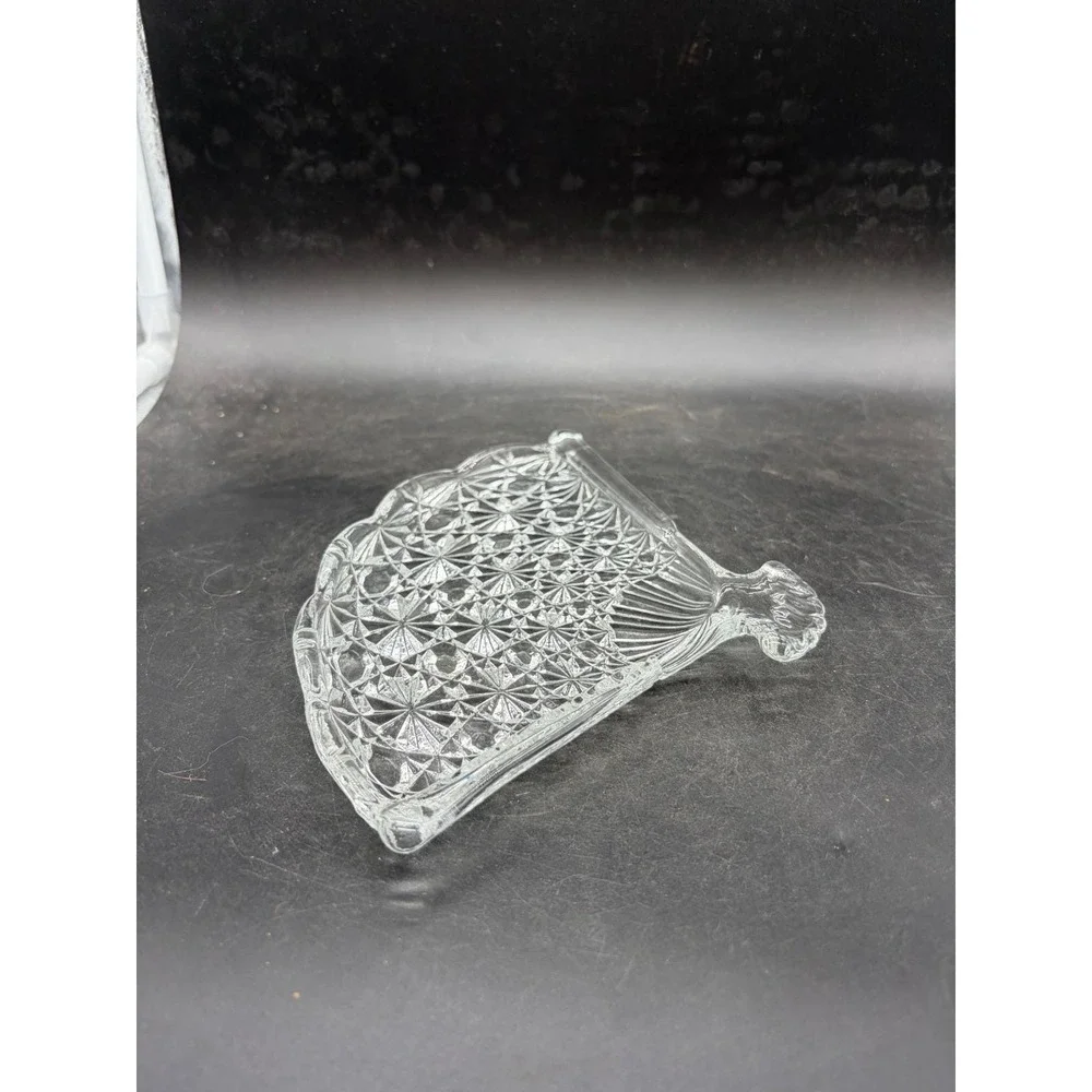 Vintage Avon Clear Pressed Glass Fan Shaped Trinket Dish Starburst Pattern 8
